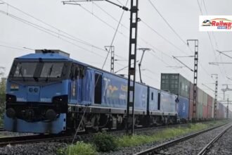 भारतीय रेलवे का बड़ा कारनामा! मुंबई से गुजरात के लिए दौड़ी देश की पहली डबल-स्टैक लॉन्ग-हॉल ट्रेन
